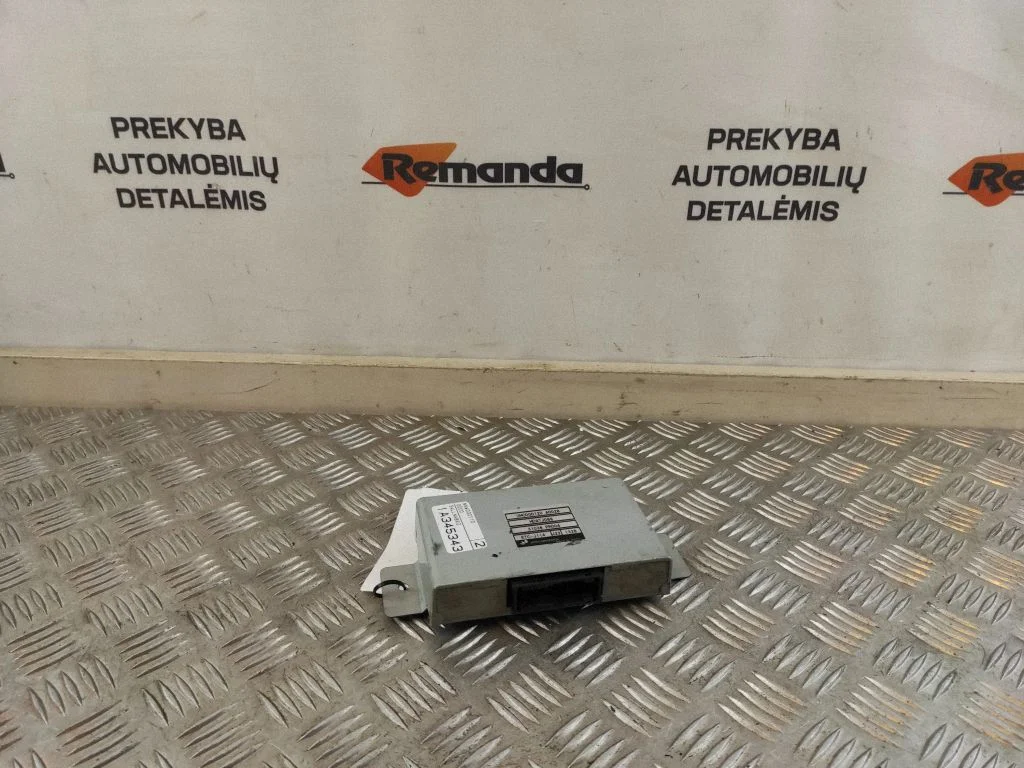 Pavarų dėžės valdymo blokas