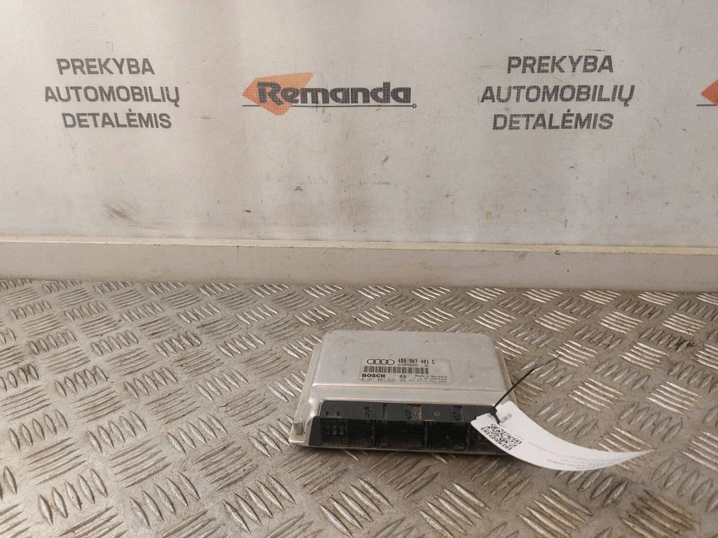 Dzinēja vadības bloks 4B0907401C