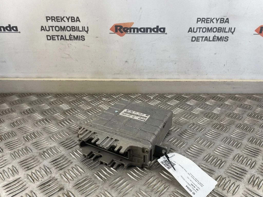 Dzinēja vadības bloks 90464735