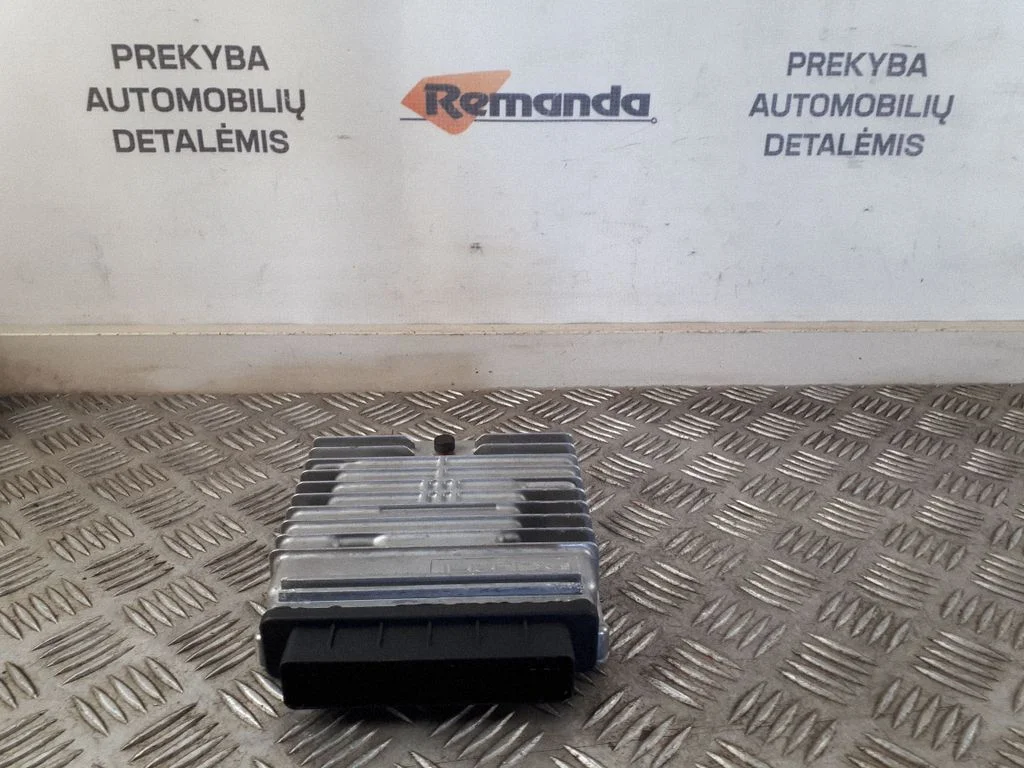 Dzinēja vadības bloks 7X4312A650AA