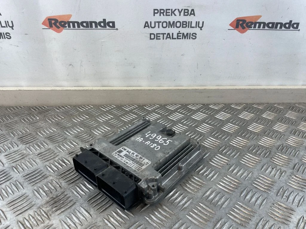 Sterownik silnika 04L907309R