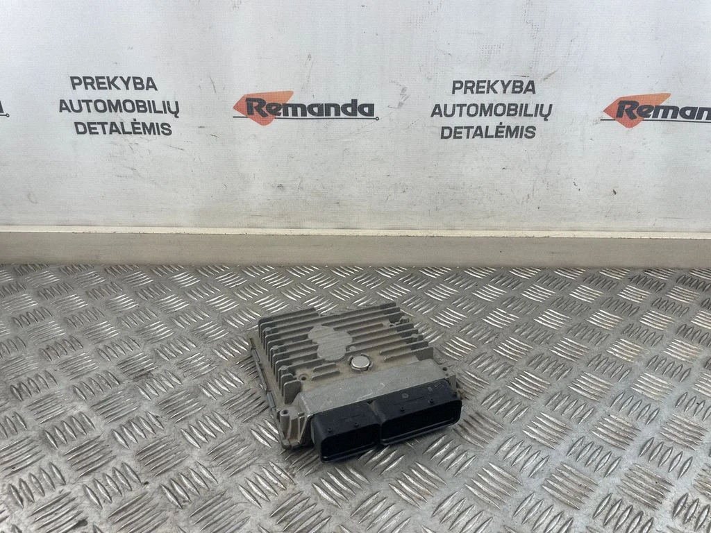 Engine control unit/module 03L906023DB