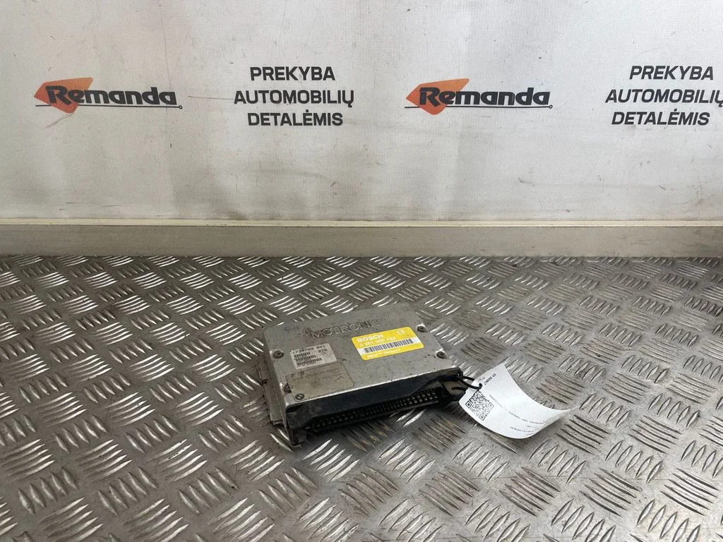 Variklio valdymo blokas