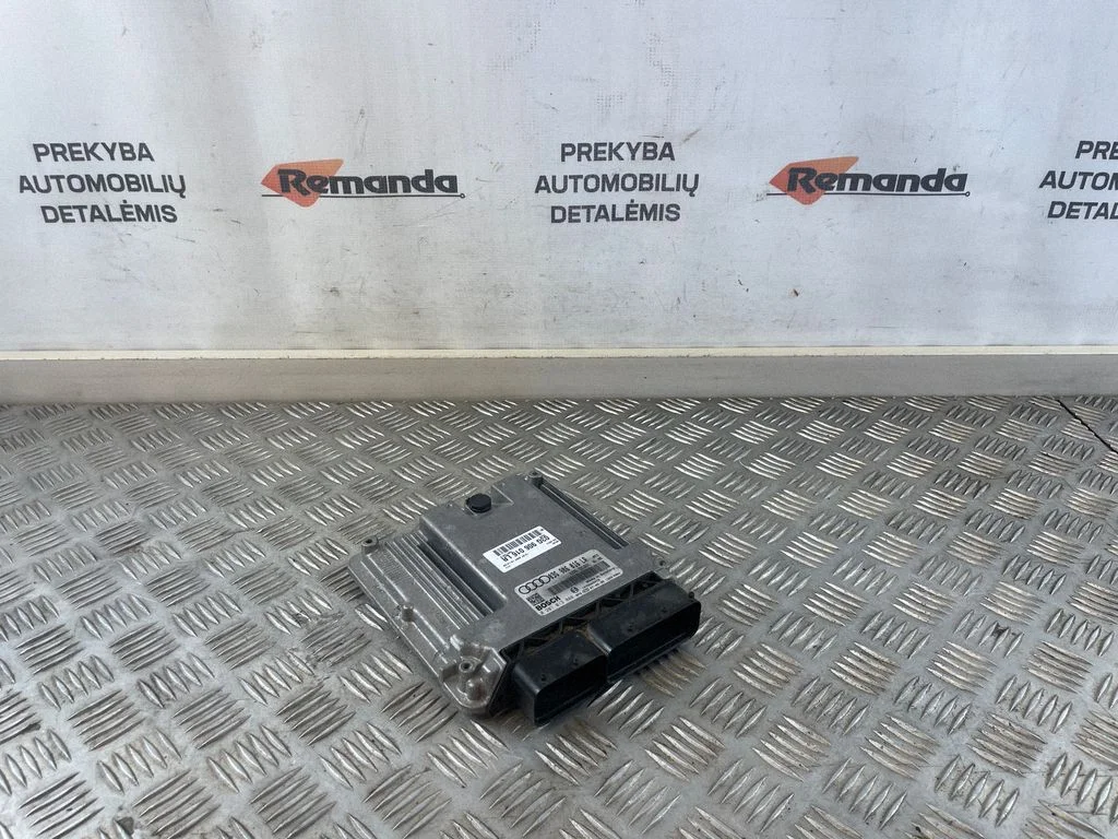 Dzinēja vadības bloks – Audi A4 S4 B7 8E 8H (2005-2008)
