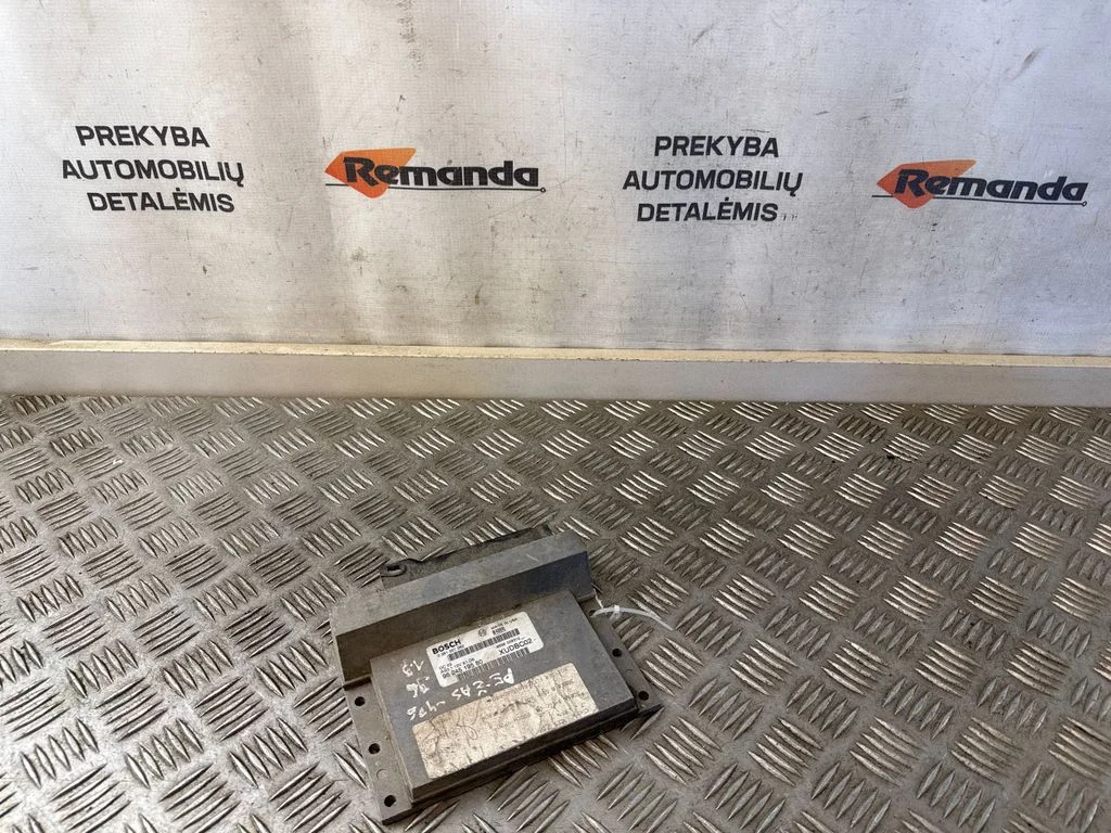 Variklio valdymo blokas