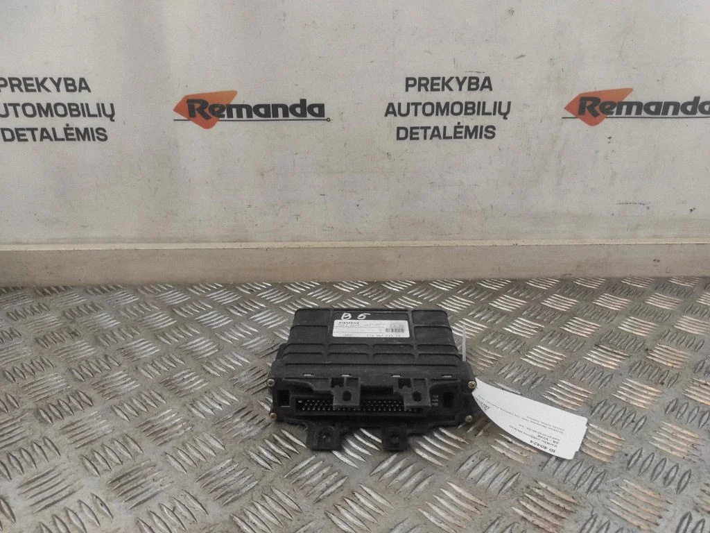 Dzinēja vadības bloks 01N927733CN