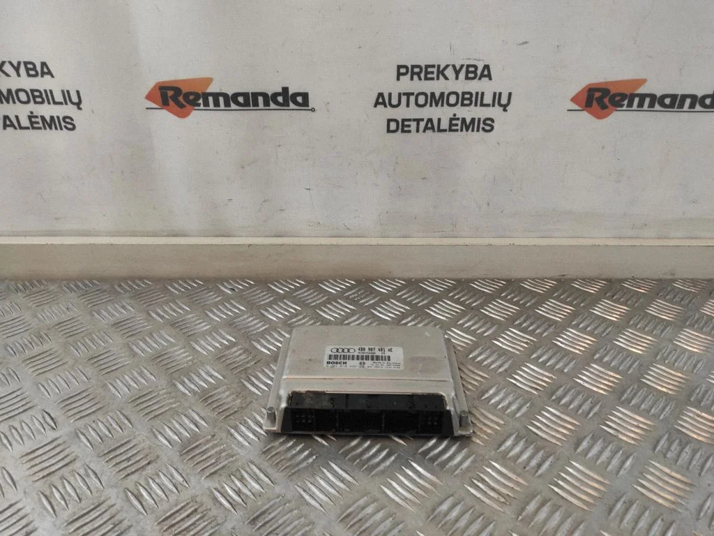 Dzinēja vadības bloks 4B0907401AE
