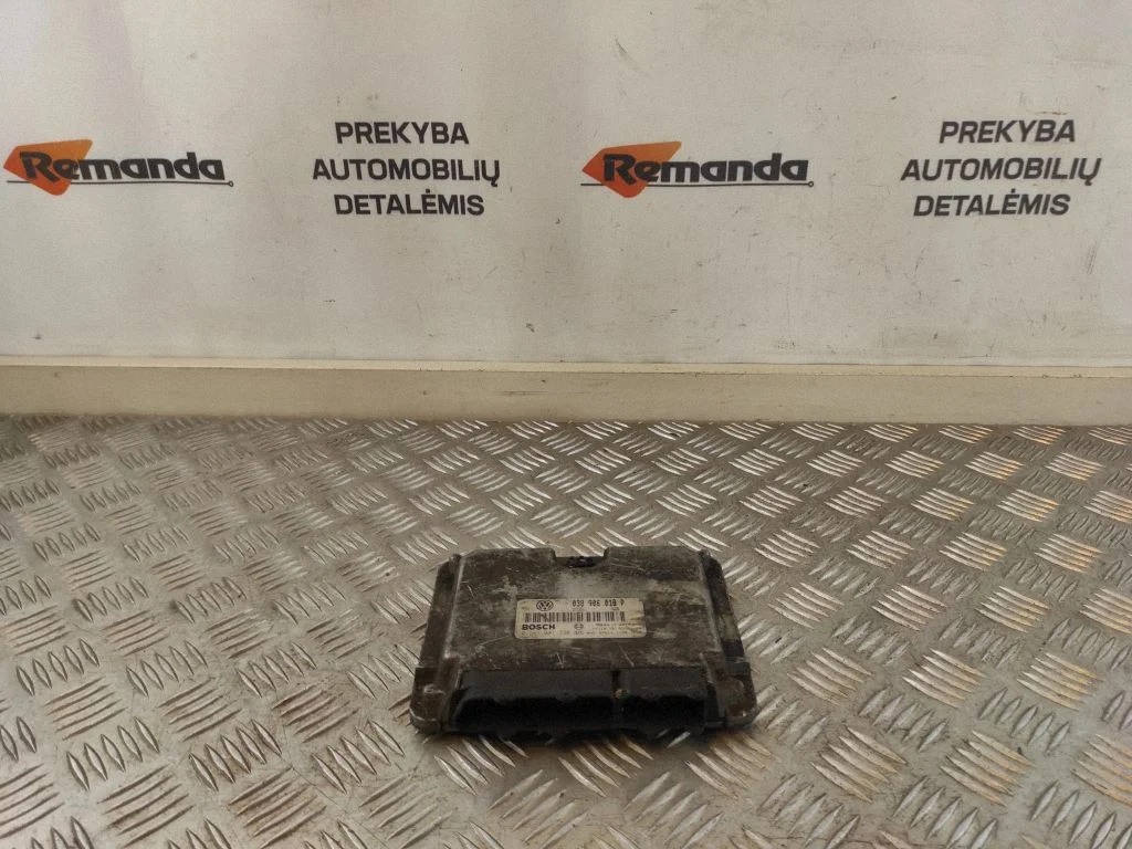 Engine control unit/module – Volkswagen Passat B5 (1997-2000)