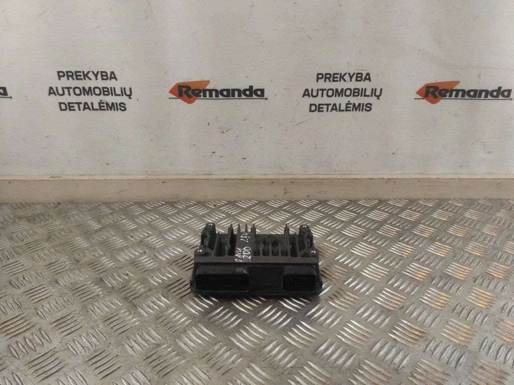 Mootori juhtplokk 896614AA50