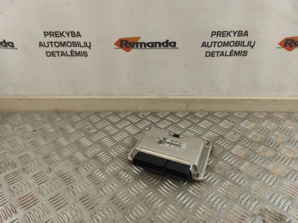 Dzinēja vadības bloks – Volkswagen Passat CC (2008-2016)