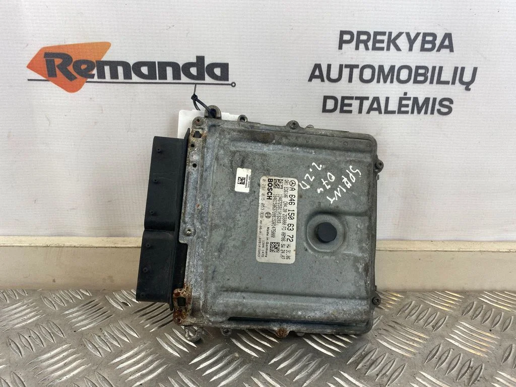 Dzinēja vadības bloks A6461506372