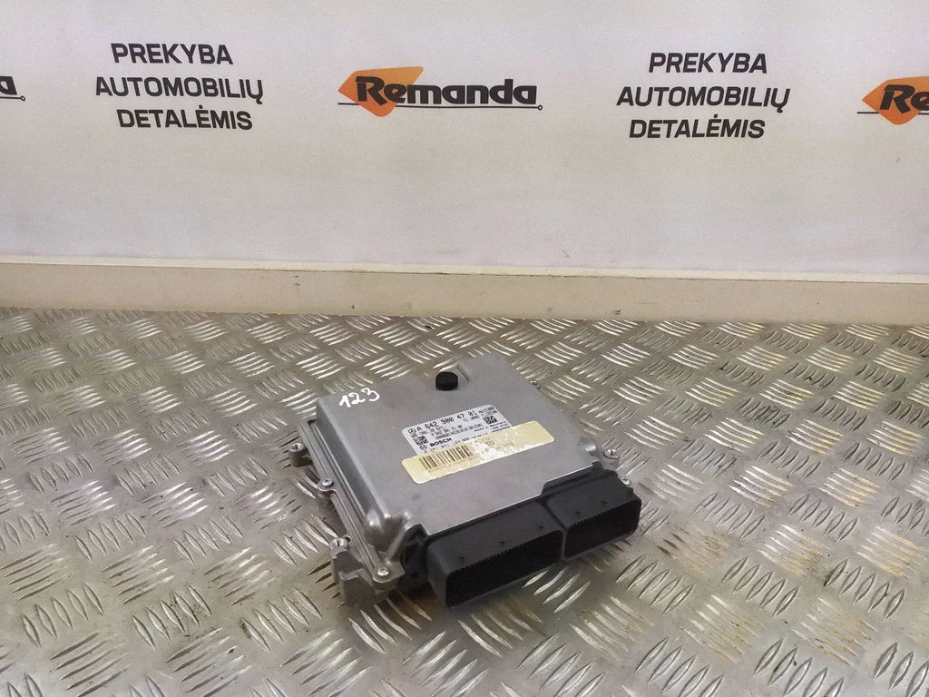 Engine control unit/module – Mercedes-Benz GLA-Class W156 X156 (2013-2019)