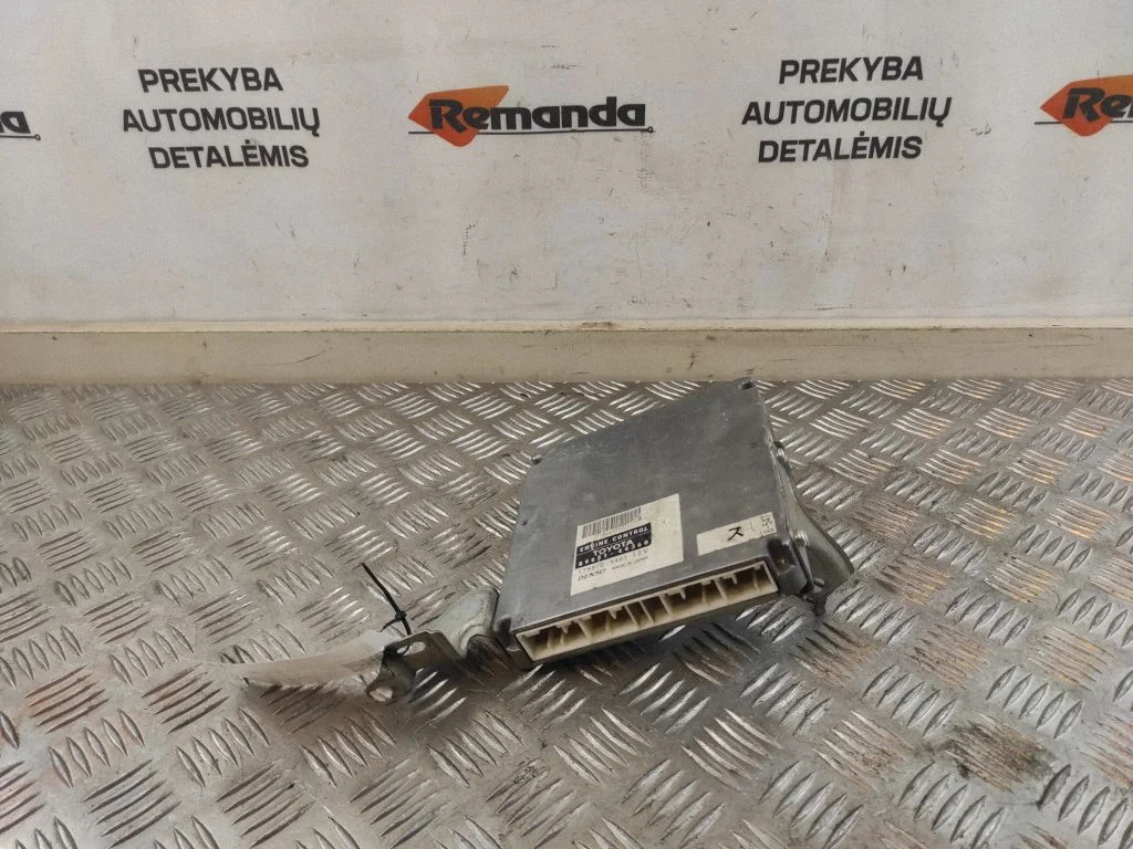 Engine control unit/module – Toyota Avensis T250 (2003-2006)