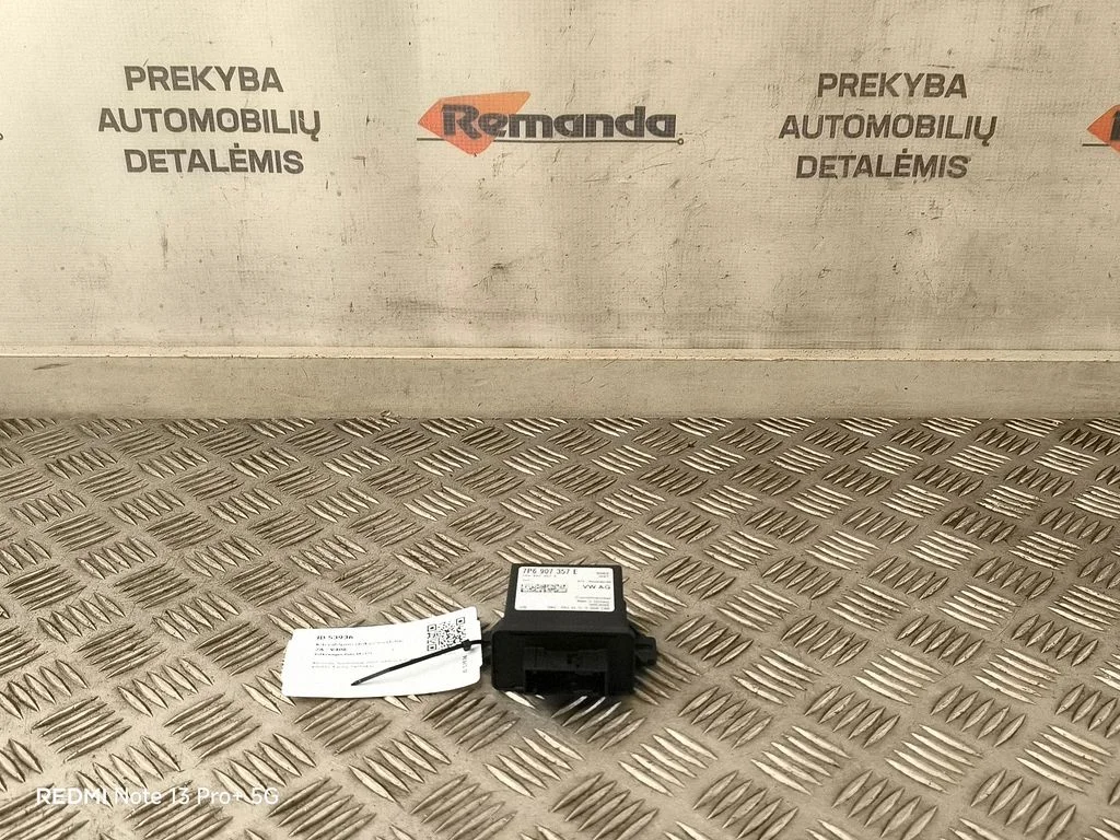 Citi vadības bloki/moduļi 7P6907357E