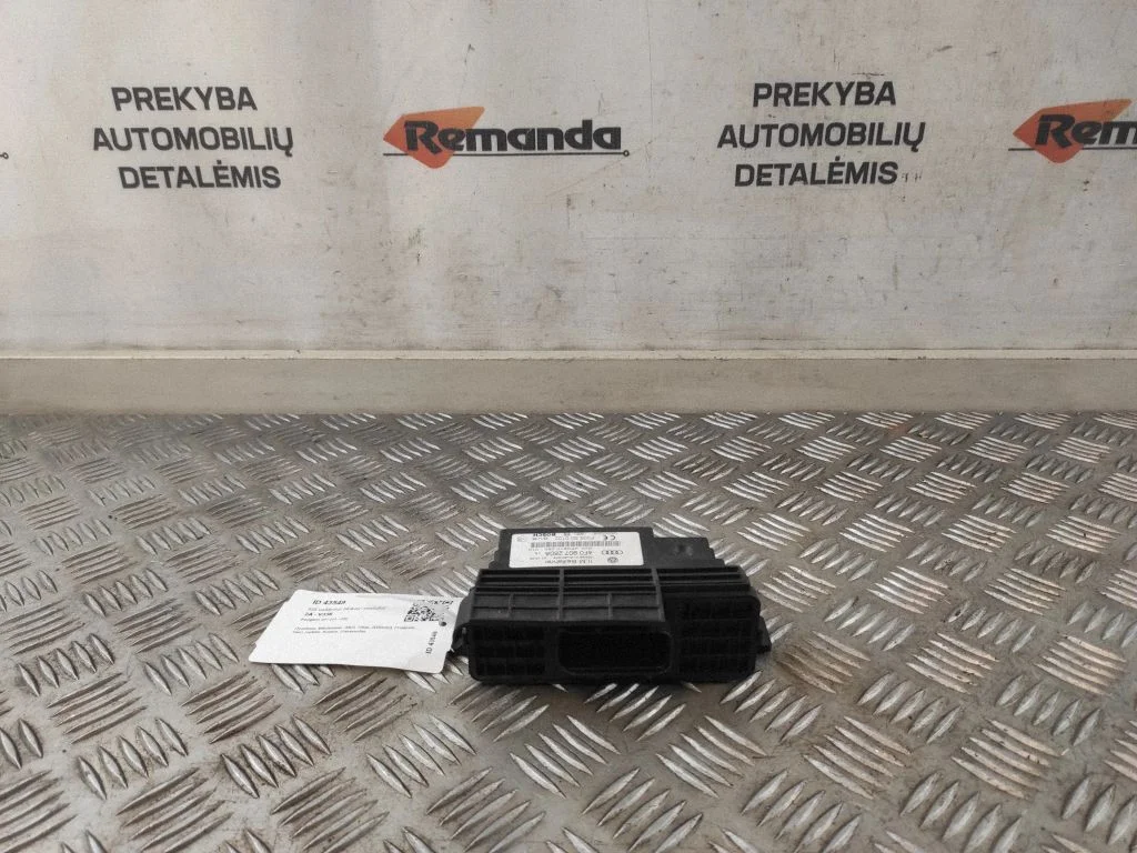 Citi vadības bloki/moduļi 4F0907280A