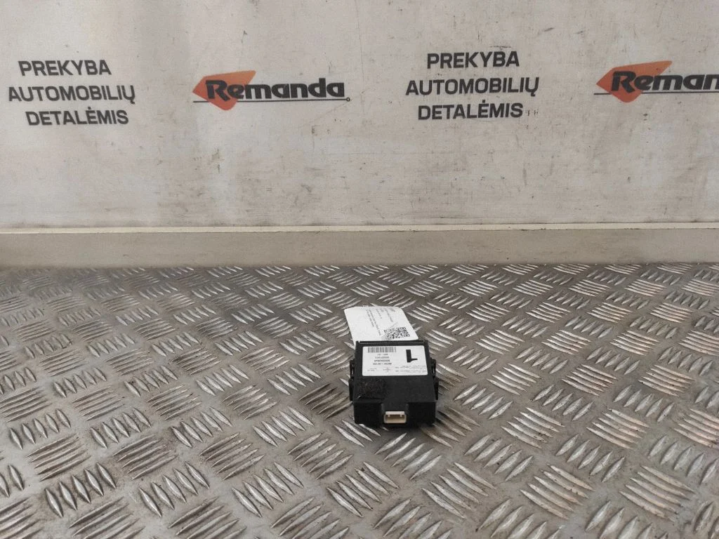Citi vadības bloki/moduļi 8974102100