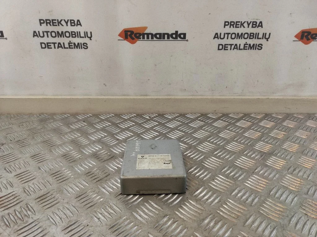 Citi vadības bloki/moduļi 7700419196 – Renault Laguna I (1994-2000)