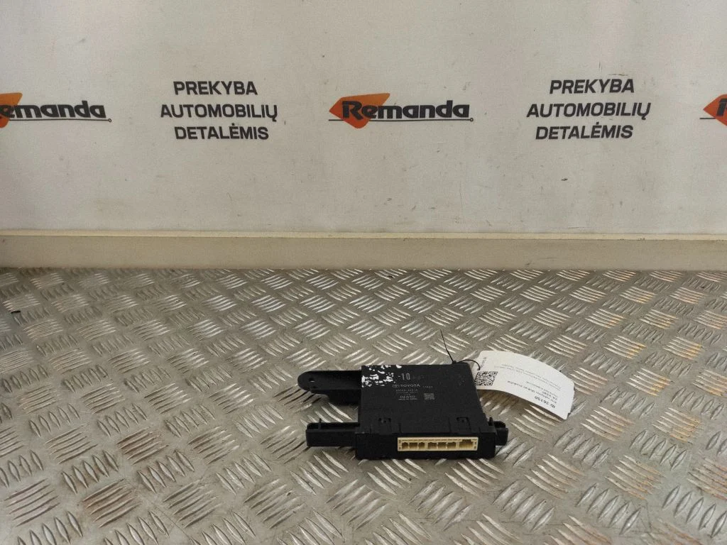 Other control units/modules 8865042810