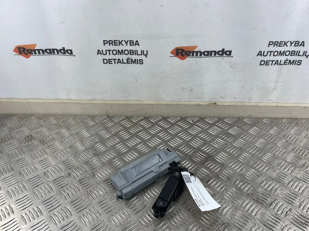 Pozostałe sterowniki i moduły 050162284AG