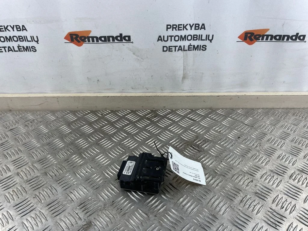 Citi vadības bloki/moduļi 954473B400
