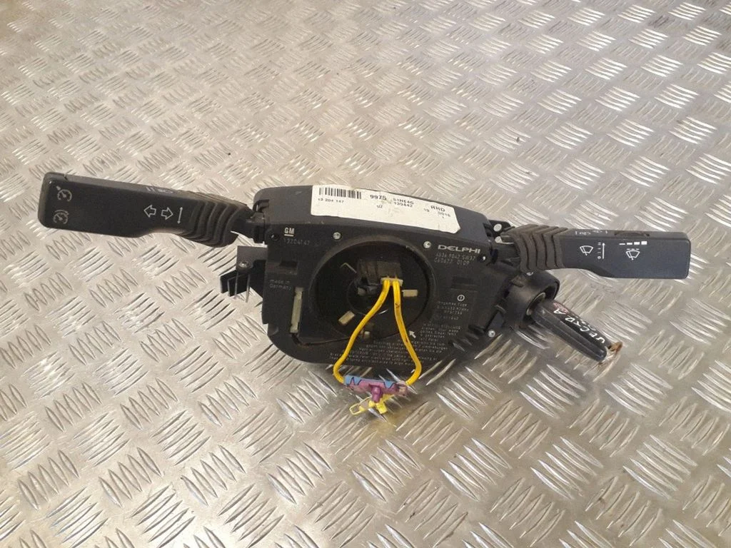 Sviru komplekts – Opel Vectra C (2005-2009)