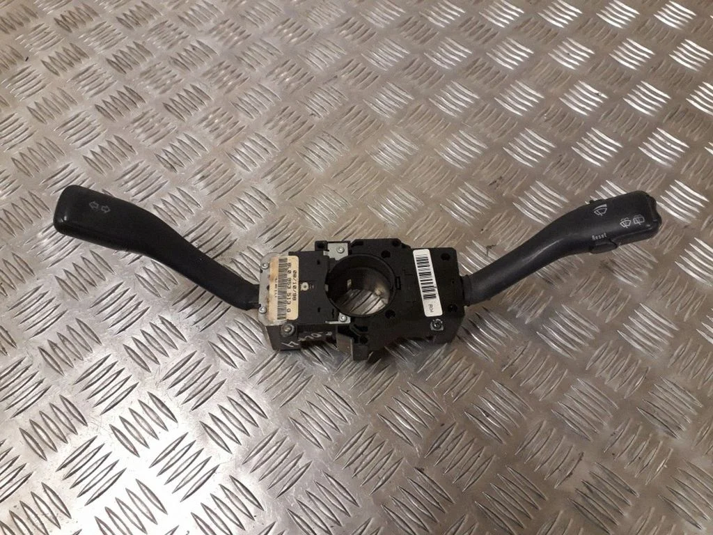 Wiper turn signal indicator stalk/switch 8L0953513G