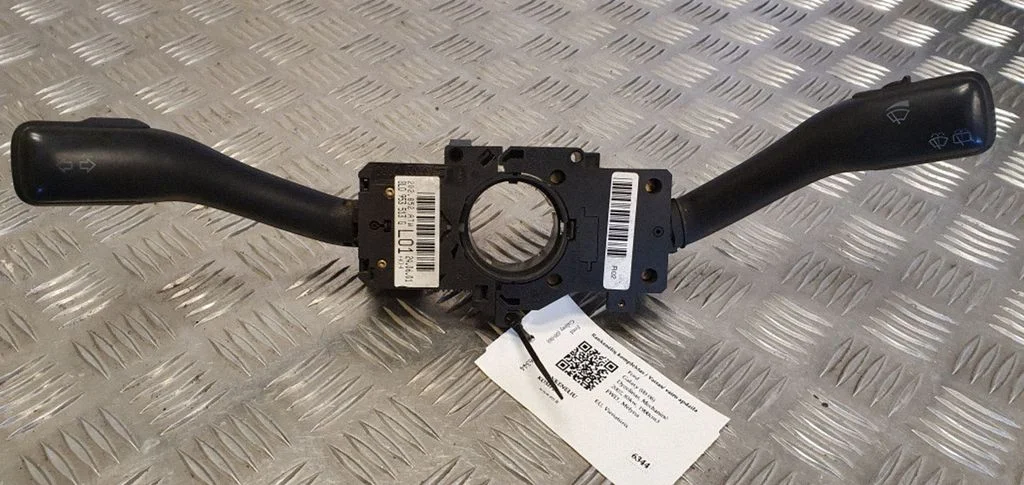Wiper turn signal indicator stalk/switch 4B0953503F