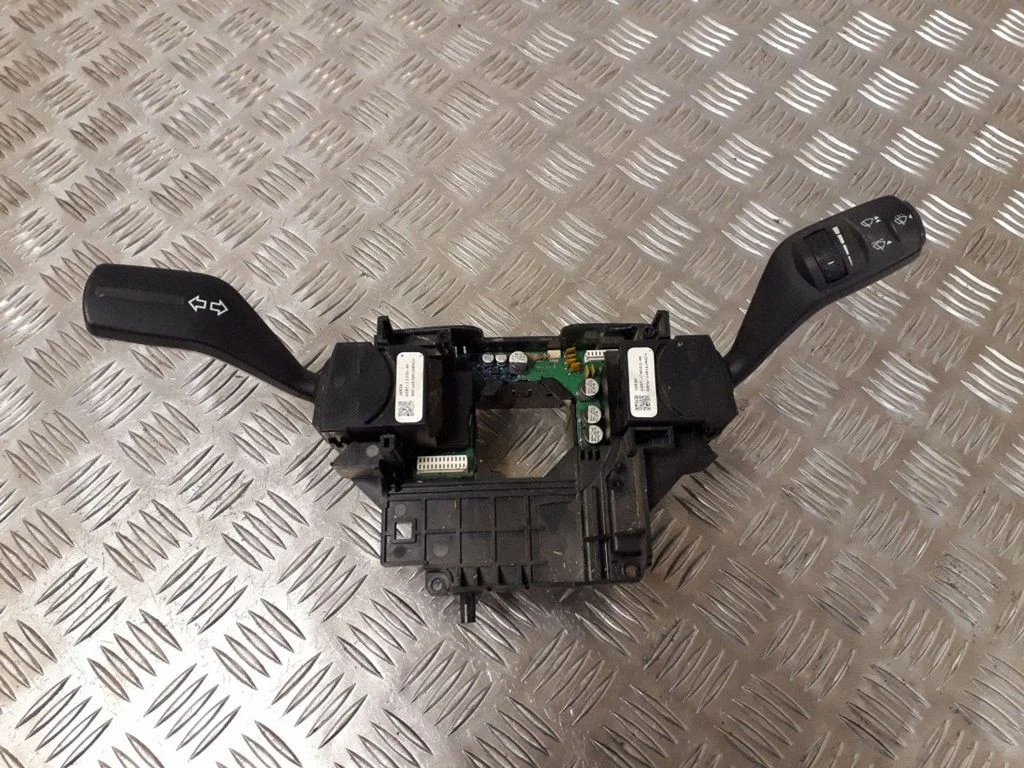 Wiper turn signal indicator stalk/switch 6G9T13N064CJ