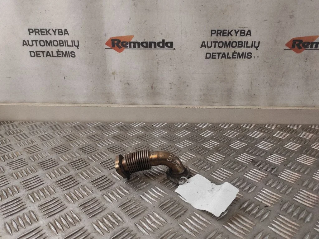 EGR caurule (-es)/ šļūtene (-es)