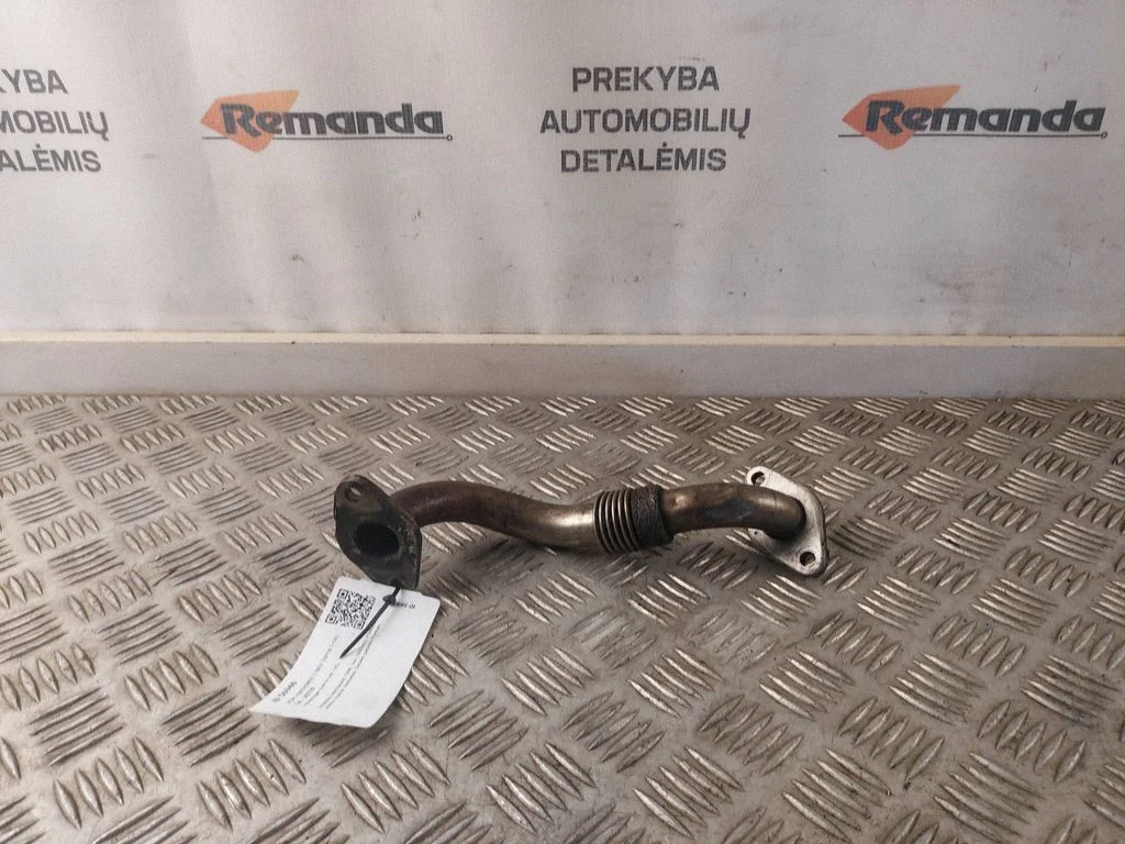 EGR caurule (-es)/ šļūtene (-es) 038131521J