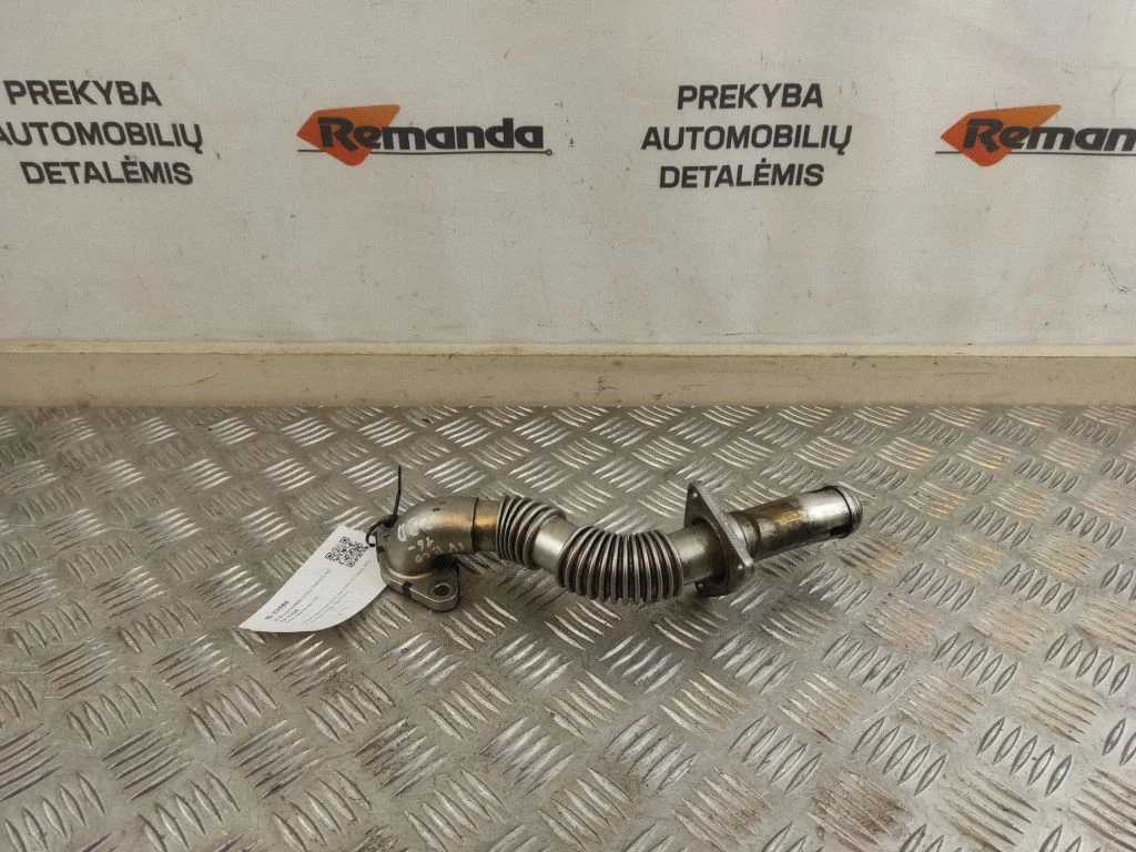 EGR valve line/pipe/hose