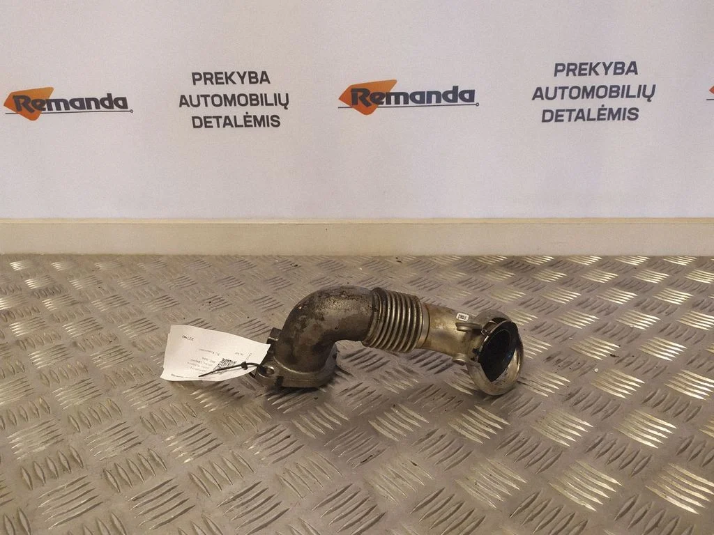EGR vamzdelis (-iai)/ žarna (-os)