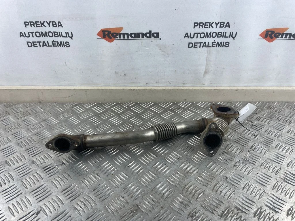 EGR vamzdelis (-iai)/ žarna (-os)