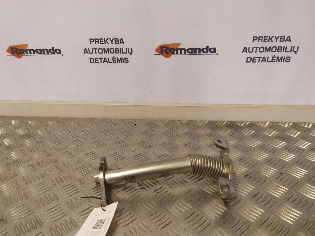 EGR vamzdelis (-iai)/ žarna (-os)
