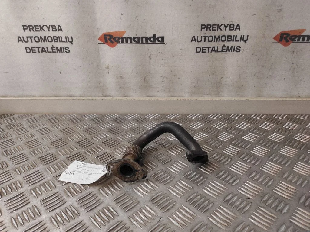 EGR caurule (-es)/ šļūtene (-es) 03G131521R
