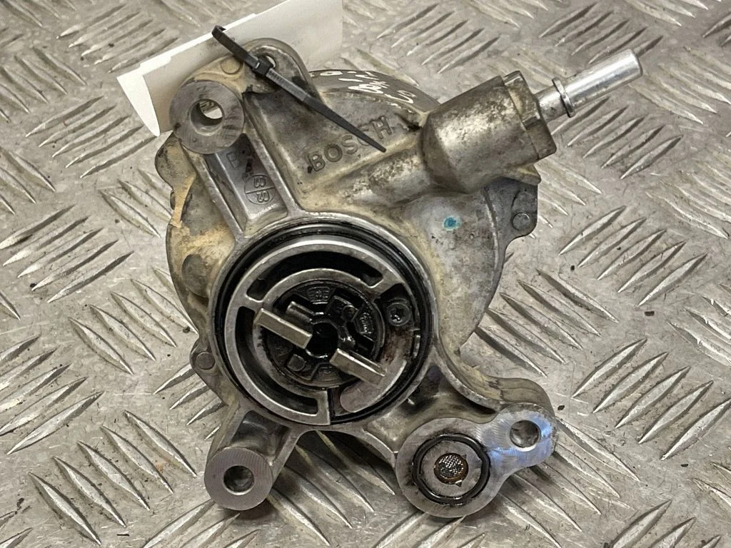 Vacuum pump