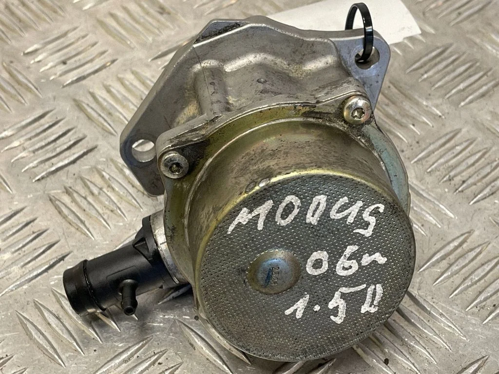 Vacuum pump 7006730000 – Renault Modus (2004-2007)