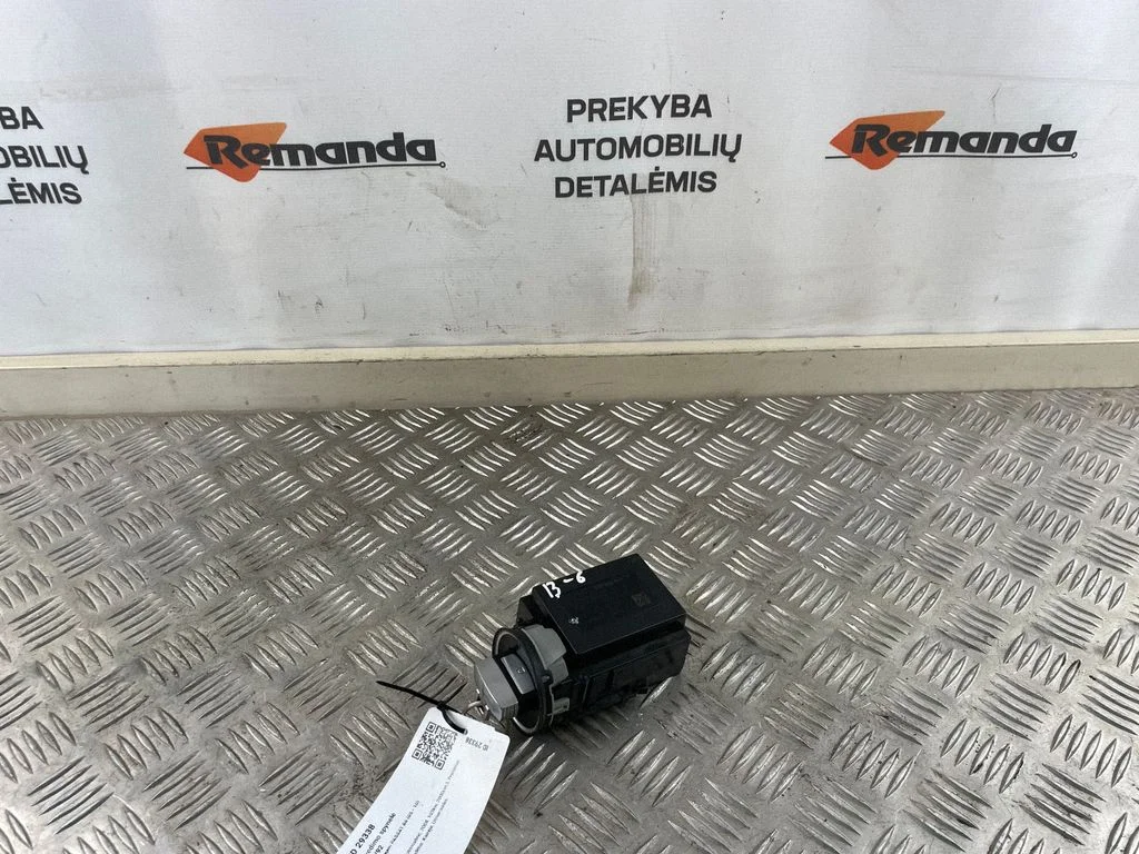 Aizdedzes slēdzene 3C0905843R