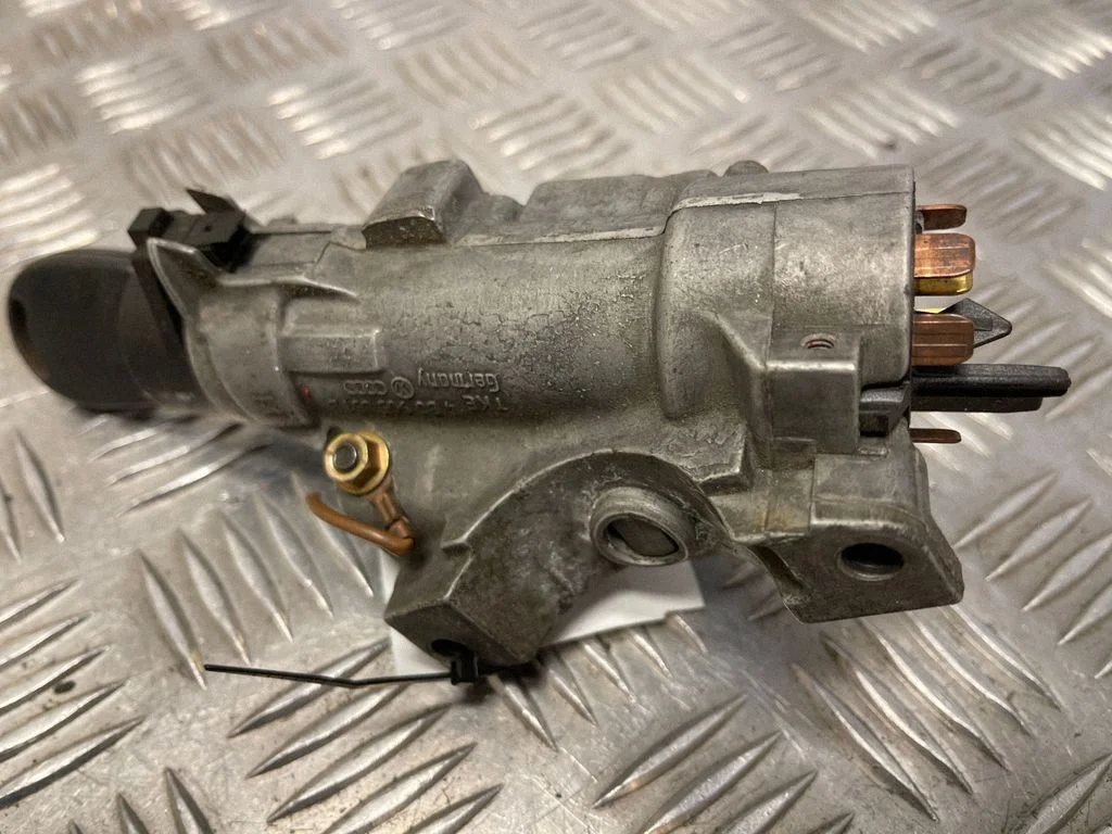 Ignition lock 4B0905851B