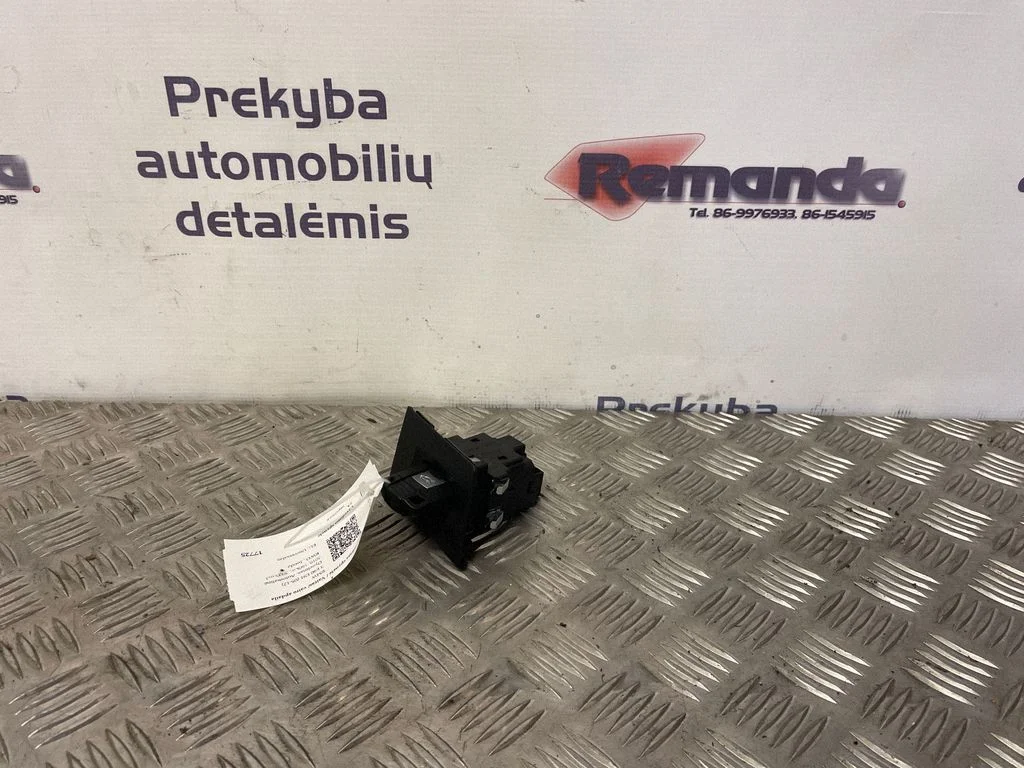 Aizdedzes slēdzene 10862510