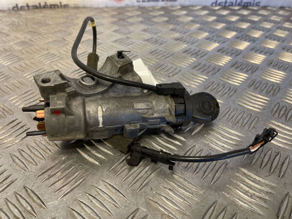 Ignition lock 4B0905851B