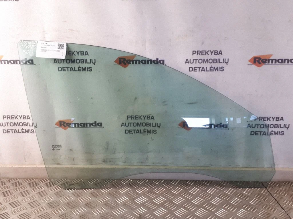 Front door window glass four-door – front right