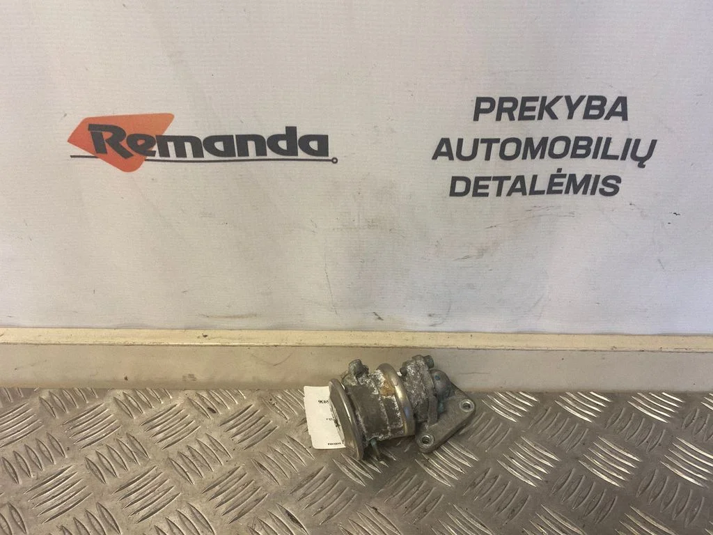 EGR valve – Volkswagen Passat B5.5 (2001-2005)
