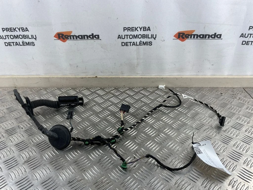 Rear door wiring loom – Volkswagen Passat B7 USA (2012-2019)