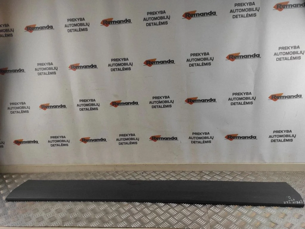Apdaila slankiojančių durų (moldingas)