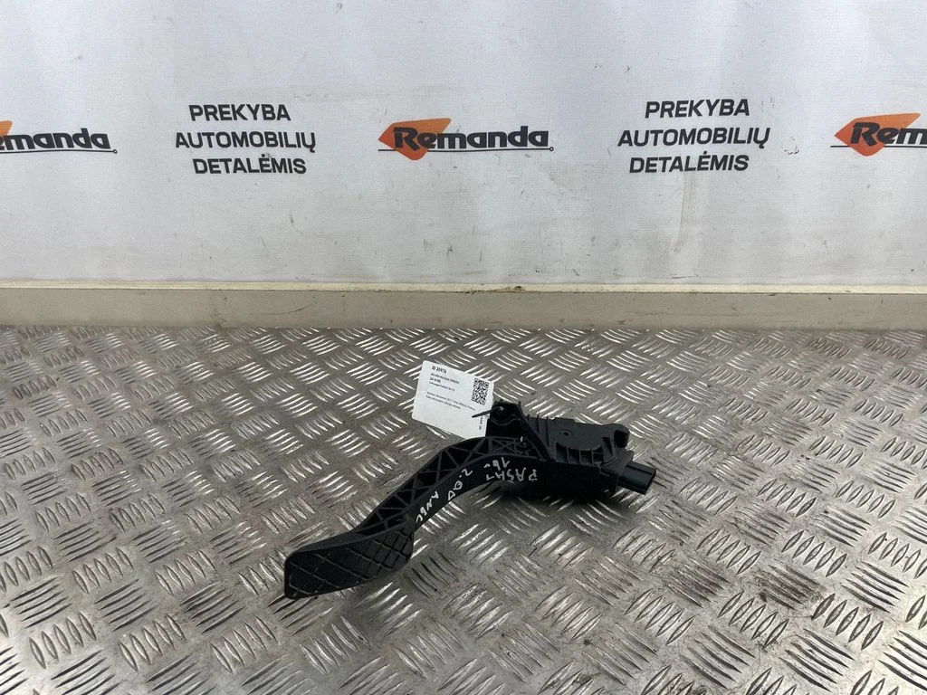 Akseleratora pedālis 5Q2723503D