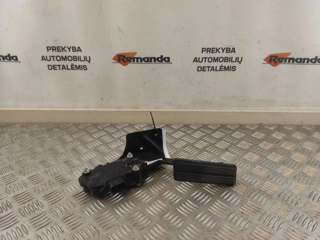 Pedał gazu 034PE4206