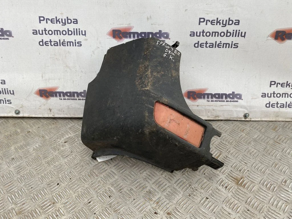 Aizmugurējā bufera stūra daļa A9068802371