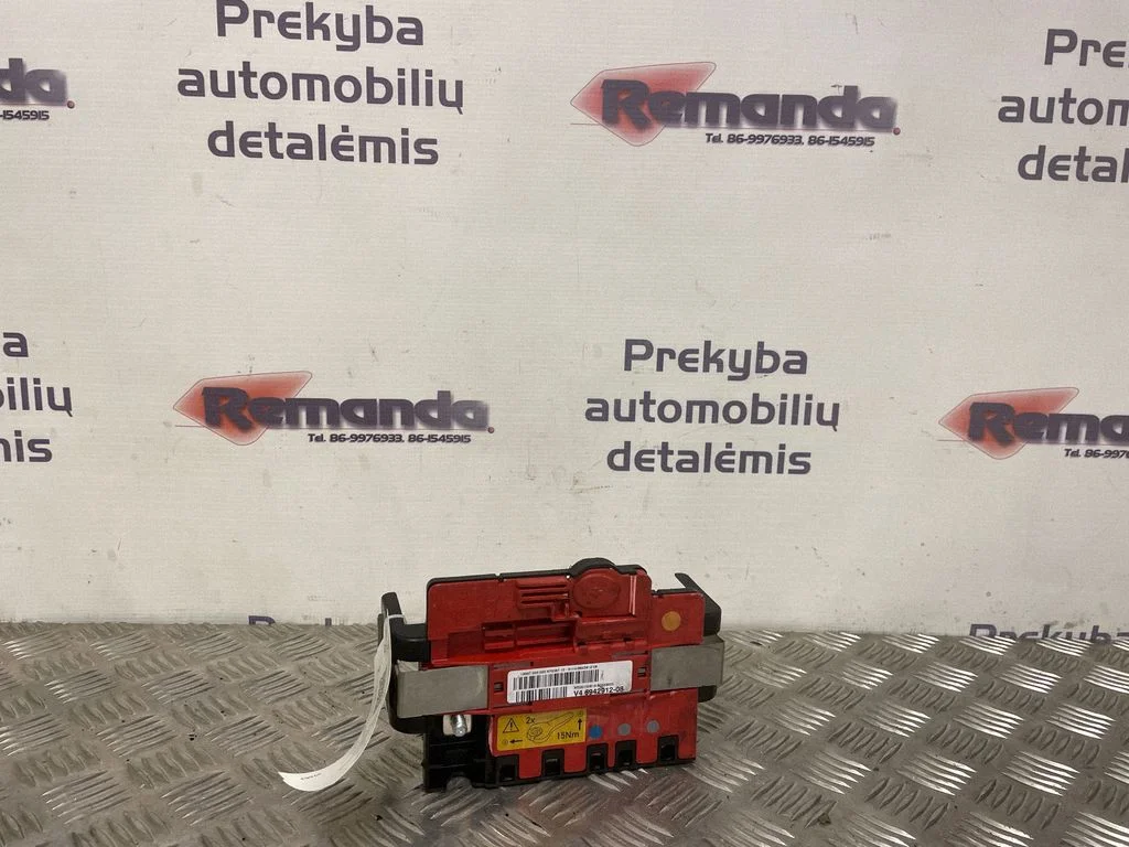 Drošinātāju kārba (komplekts) 10688710