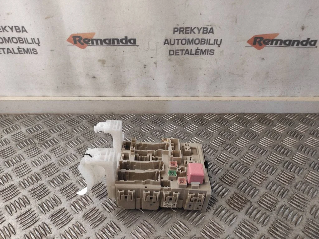 Drošinātāju bloks 8273005J90